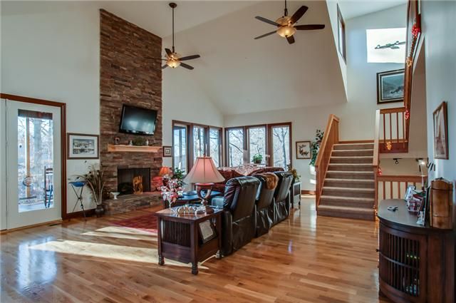 181 Ivey Ct, Ashland City, TN 37015