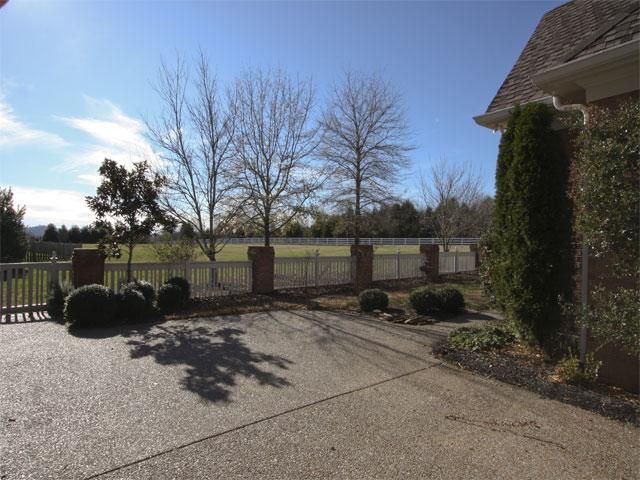 1625 Diamond Dr, Franklin, TN 37064