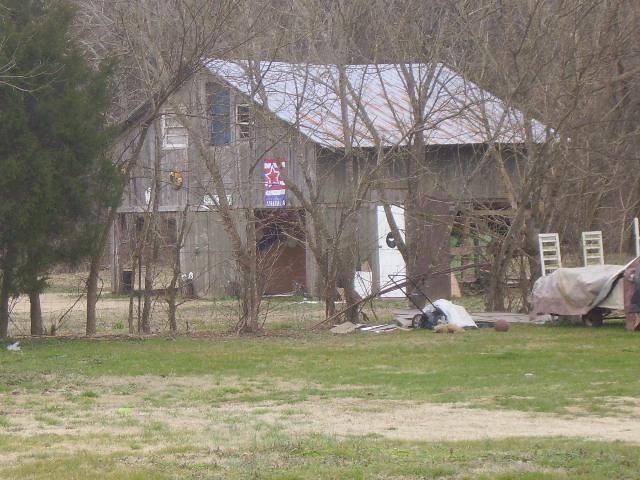 3904 Hwy 31e, Bethpage, TN 37022