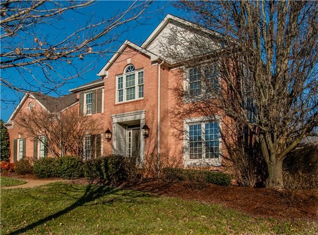 216 Springhouse Cir, Franklin, TN 37067