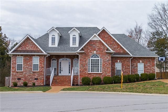 1006 Will Ct, Mount Juliet, TN 37122