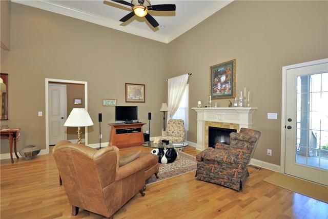5310 Cloister Dr, Murfreesboro, TN 37128