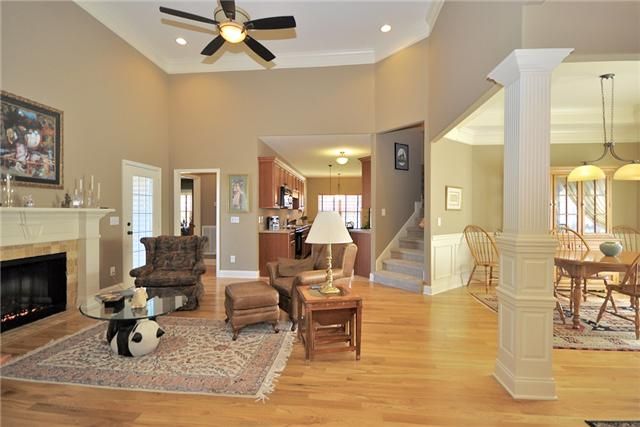 5310 Cloister Dr, Murfreesboro, TN 37128