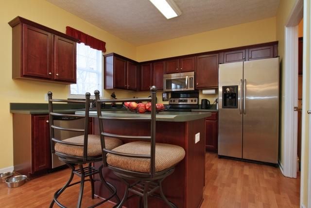 142 Vintage Cir, Hendersonville, TN 37075