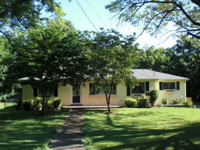 622 Westcrest Dr, Nashville, TN 37211