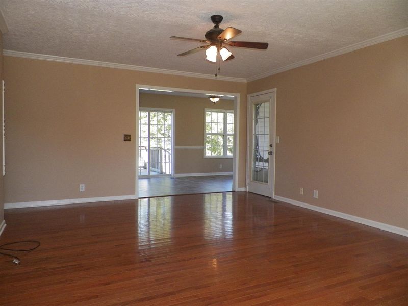 2411 Central Blvd, Murfreesboro, TN 37130