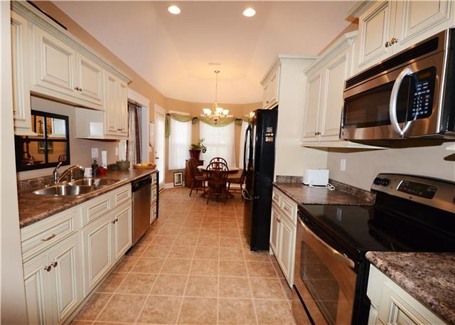 2312 Foxworth Ct, Murfreesboro, TN 37127