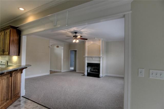 1915 Kensington Dr, Murfreesboro, TN 37127