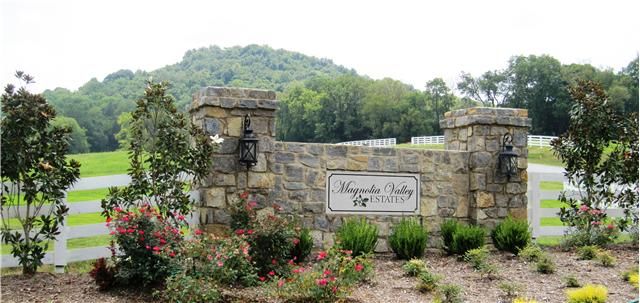 7425 Magnolia Valley Dr, Eagleville, TN 37060
