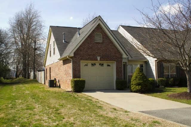 2239 River Rock Ct, Murfreesboro, TN 37128
