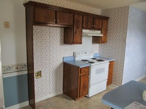 3018 Henderson Ln, Murfreesboro, TN 37129