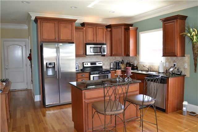 2649 Jim Houston Ct, Murfreesboro, TN 37129