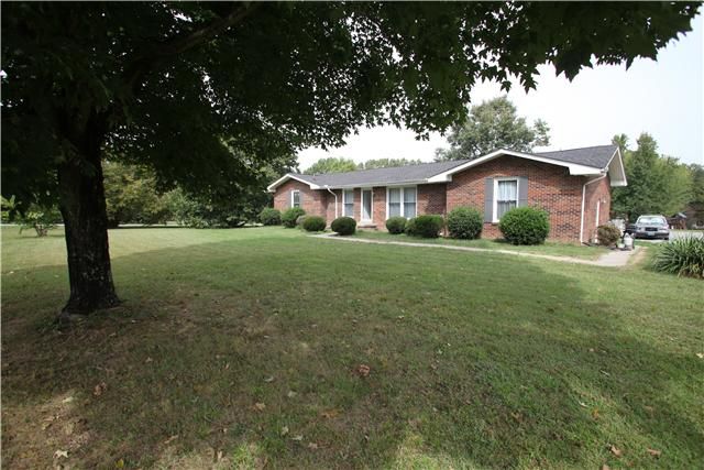 759 Balthrop Rd, Chapmansboro, TN 37035