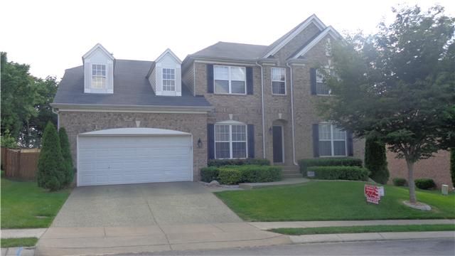 402 Laurel Hills Dr, Mount Juliet, TN 37122