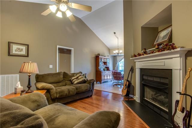 957 Pebble Beach Cir, Mount Juliet, TN 37122