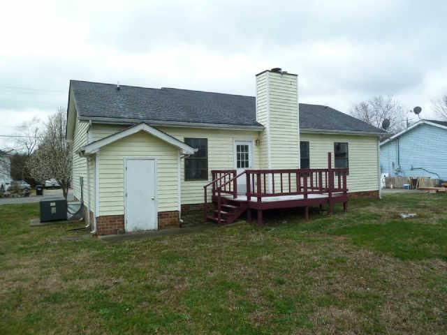 630 Blake Moore Dr, La Vergne, TN 37086