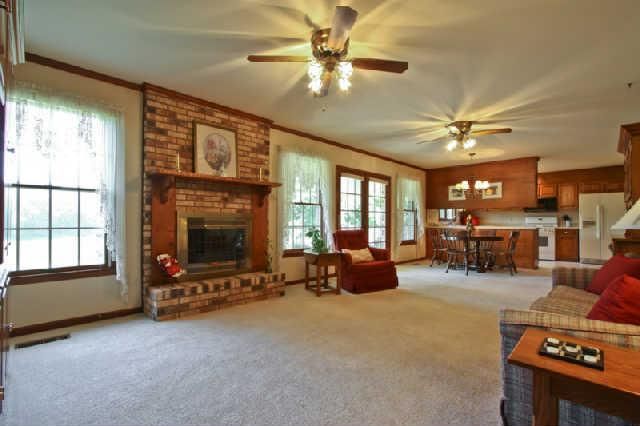 4645 Moore Ln, Culleoka, TN 38451