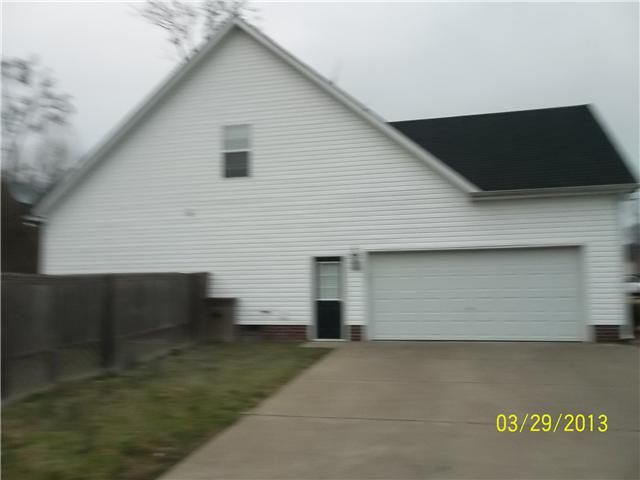 3454 Leslie Ln, Murfreesboro, TN 37128