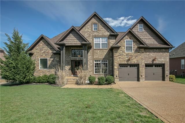 280 Quad Oak Dr, Mount Juliet, TN 37122