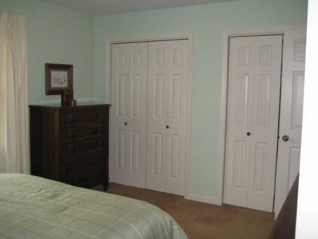 5035 Creekside Dr, Murfreesboro, TN 37128