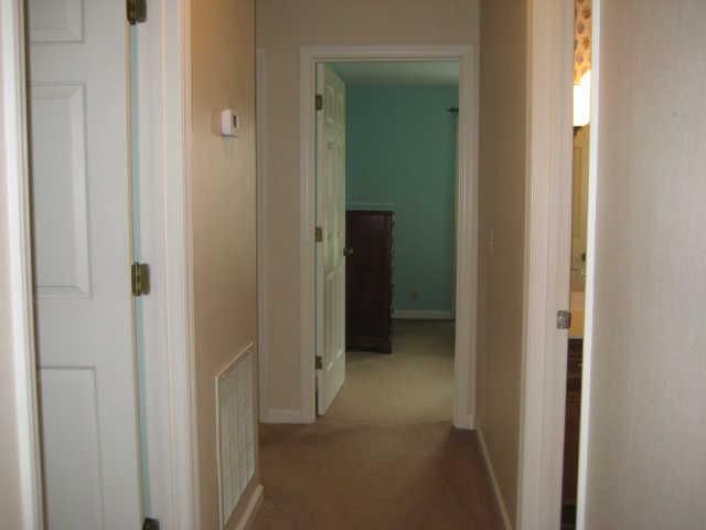 5035 Creekside Dr, Murfreesboro, TN 37128