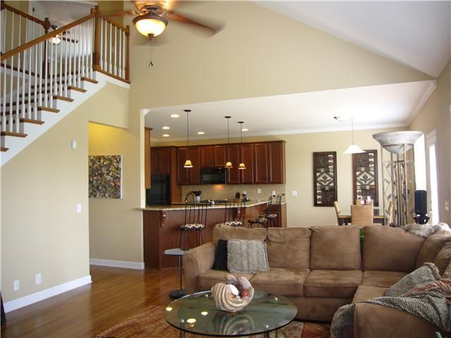 1009 Lance Ct, Mount Juliet, TN 37122