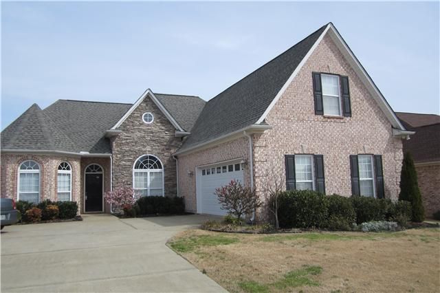 1082 Neal Crest Cir, Spring Hill, TN 37174