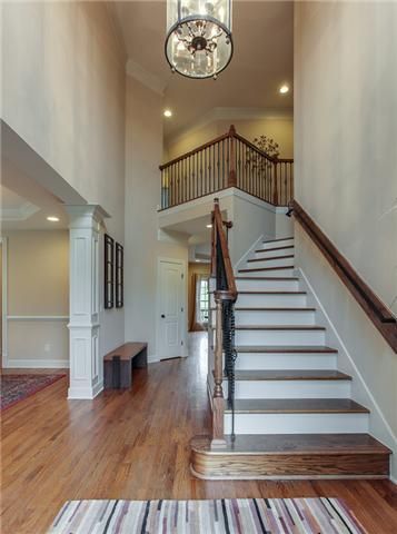 9501 Midlothian Dr, Brentwood, TN 37027
