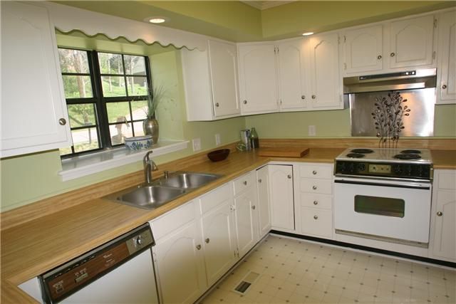 7309 Cavalier Rd, Nashville, TN 37221