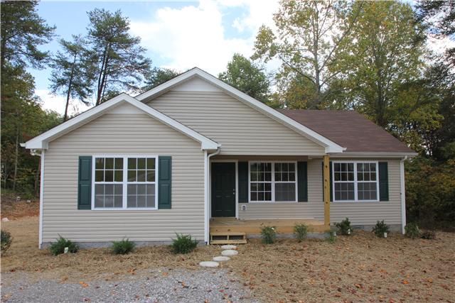 303 Twilight Ct, White Bluff, TN 37187