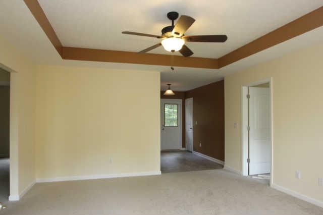 303 Twilight Ct, White Bluff, TN 37187
