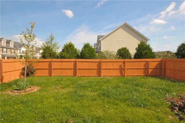 216 Meigs Dr, Murfreesboro, TN 37128
