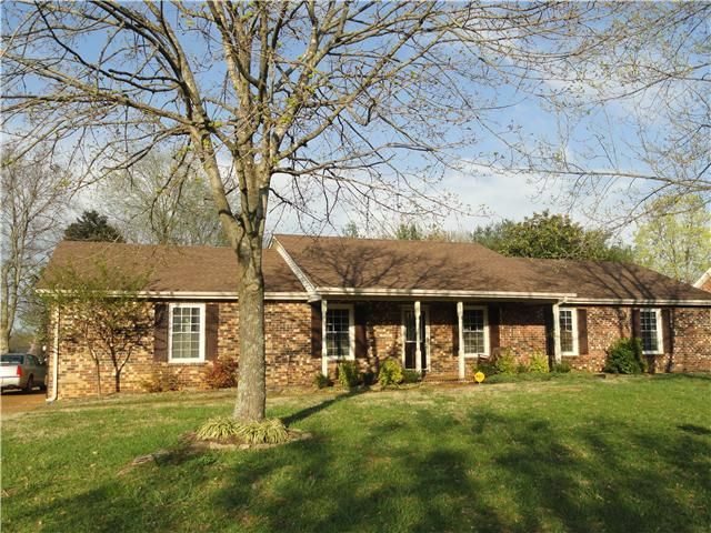 1011 River Rock Blvd, Murfreesboro, TN 37128
