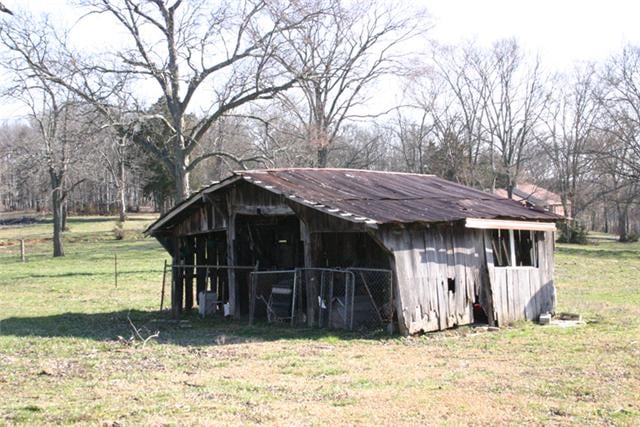 905 St John Rd, Lascassas, TN 37085