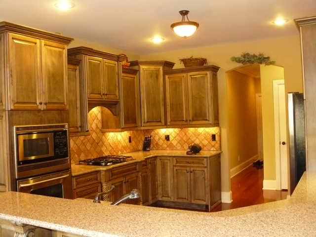 1023 Heathrow Ln, Hendersonville, TN 37075