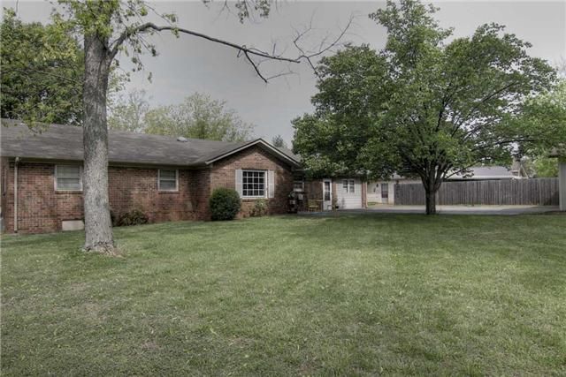 1114 Trinity Dr, Murfreesboro, TN 37129