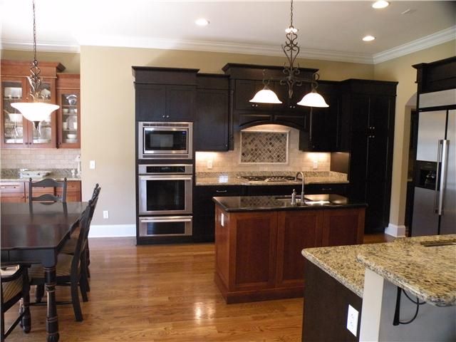 705 River Birch Farms Dr, Murfreesboro, TN 37130