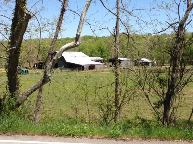 1956 Yellow Ck Rd, Dickson, TN 37055