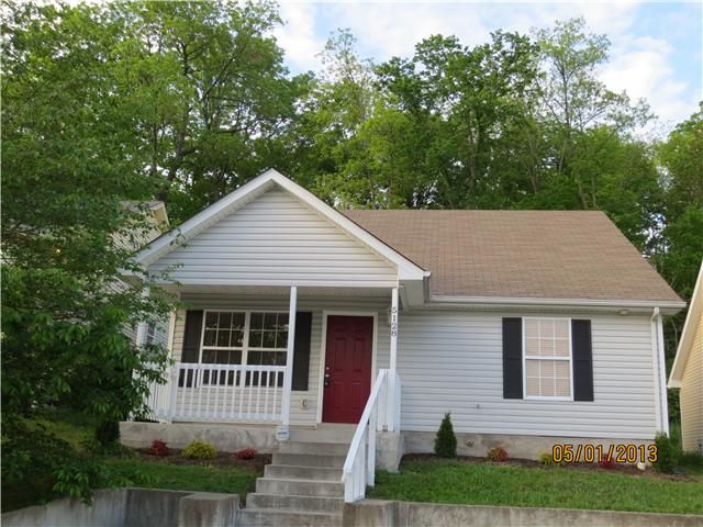 5128 Greer Station Dr, Hermitage, TN 37076