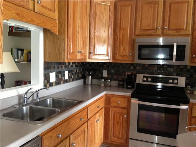 165 Hedgeway Ct, Gallatin, TN 37066