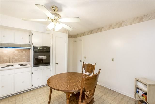 4825 Sierra Dr, Old Hickory, TN 37138