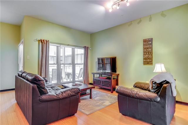 807 18th Ave S Apt 214, Nashville, TN 37203