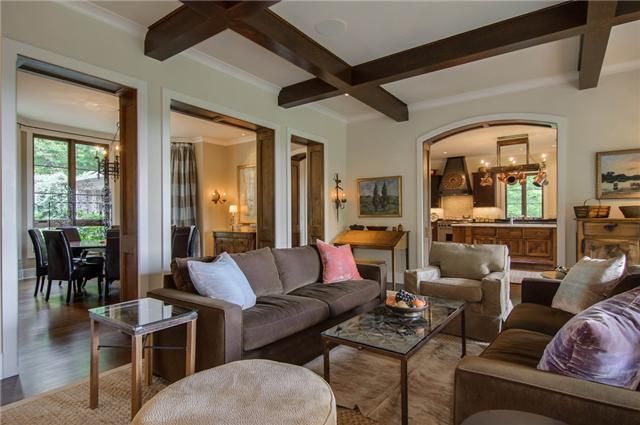 1621 Otter Creek Rd, Nashville, TN 37215