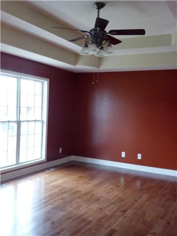 1027 Madalyn Way, Portland, TN 37148