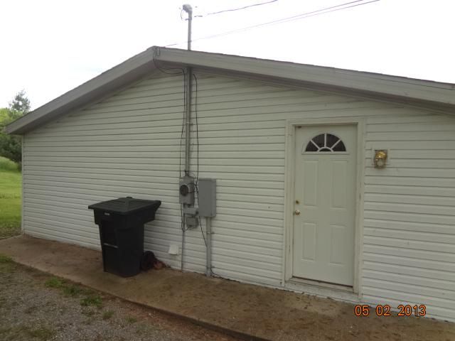 1219 Lock 4 Rd, Gallatin, TN 37066