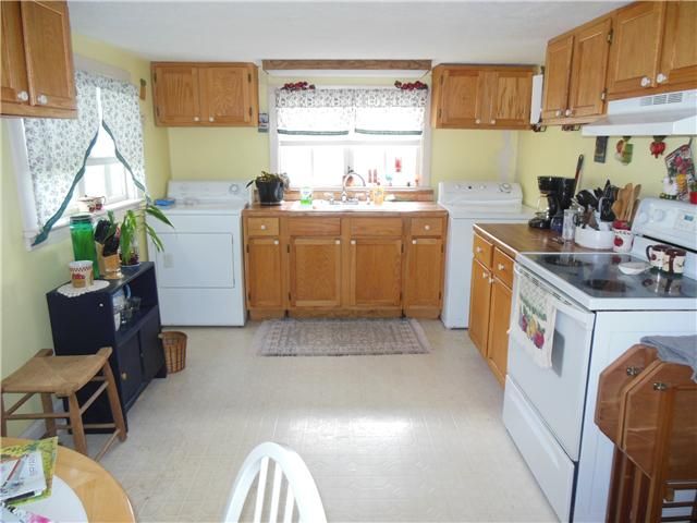 6506 Buzzard Creek Rd, Cedar Hill, TN 37032