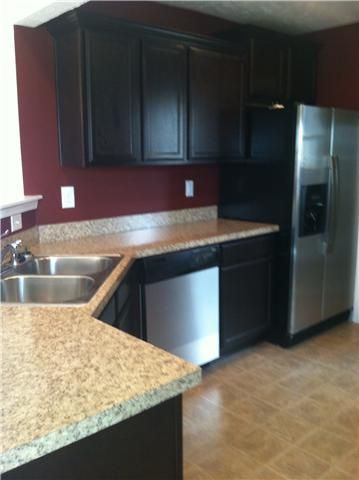 416 Hartford Cir #89, Gallatin, TN 37066