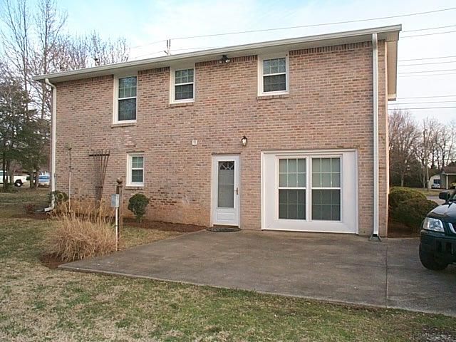 1927 S Rutherford Blvd, Murfreesboro, TN 37130
