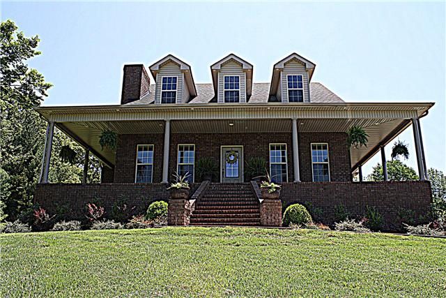 1016 Santee Ct, Springfield, TN 37172