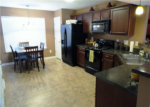 1729 Red Jacket Dr, Antioch, TN 37013